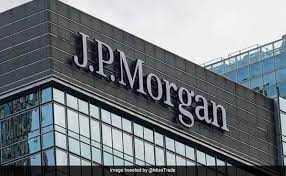 With Consumers Transferring Money To The Biggest U.S. Bank, JPMorgan Accrues Huge Deposits
