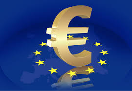 Policy Divergence and Weak Growth Weigh on the Euro, Driving Its Slide Policy Divergence and Weak Growth Weigh on the Euro, Driving Its Slide