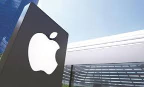 Apple’s Leadership Reset Signals Strategic Pivot as AI Pressure Redefines Its Future