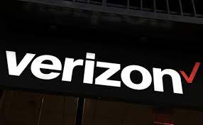 Verizon’s Profit Falls By 23% As It Looses Customers After Hiking Price Of Plans Verizon’s Profit Falls By 23% As It Looses Customers After Hiking Price Of Plans