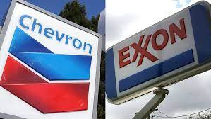 Exxon And Chevron Disagree Over How To Handle Increasing Cash Hoards