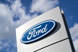 Ford Supports Hybrids Despite Losing Billions On EVs