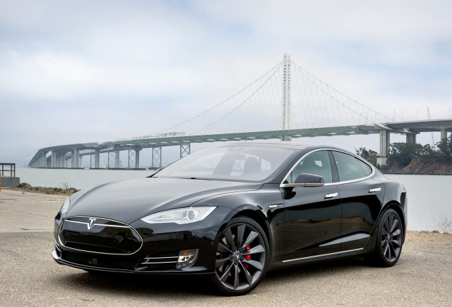 2013 agreement allows for opening future dealerships says Tesla