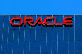 Oracle’s AI Cloud Push Nears $1 Trillion as Tech Peers Reprice on Infrastructure Demand