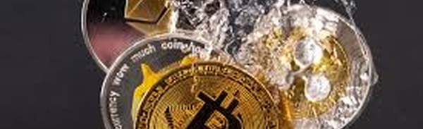 Risk-Off Market Sentiment Intensifies Pressure on Crypto-Hoarding Company Shares