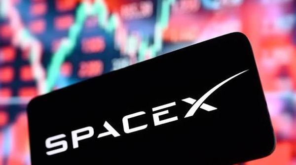 Expectations and Momentum Drive SpaceX's Market Debut