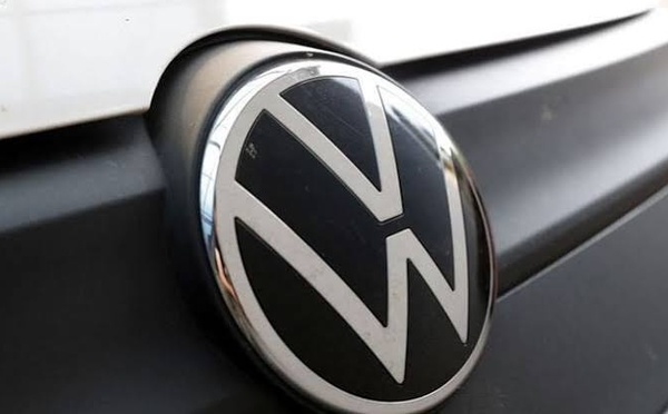 China Slowdown and Tariffs Push Volkswagen Into Restructuring