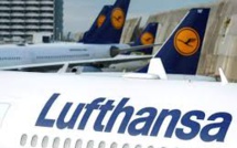 Corporate Bond Sale Helps Lufthansa Raise $1.2 Billion