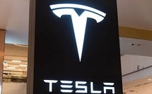 Tesla Ignites Autonomous Mobility Era with Robotaxi Service Launch