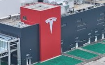 Energy Storage Emerges as Tesla’s Financial Buffer Amid Shrinking Vehicle Margins